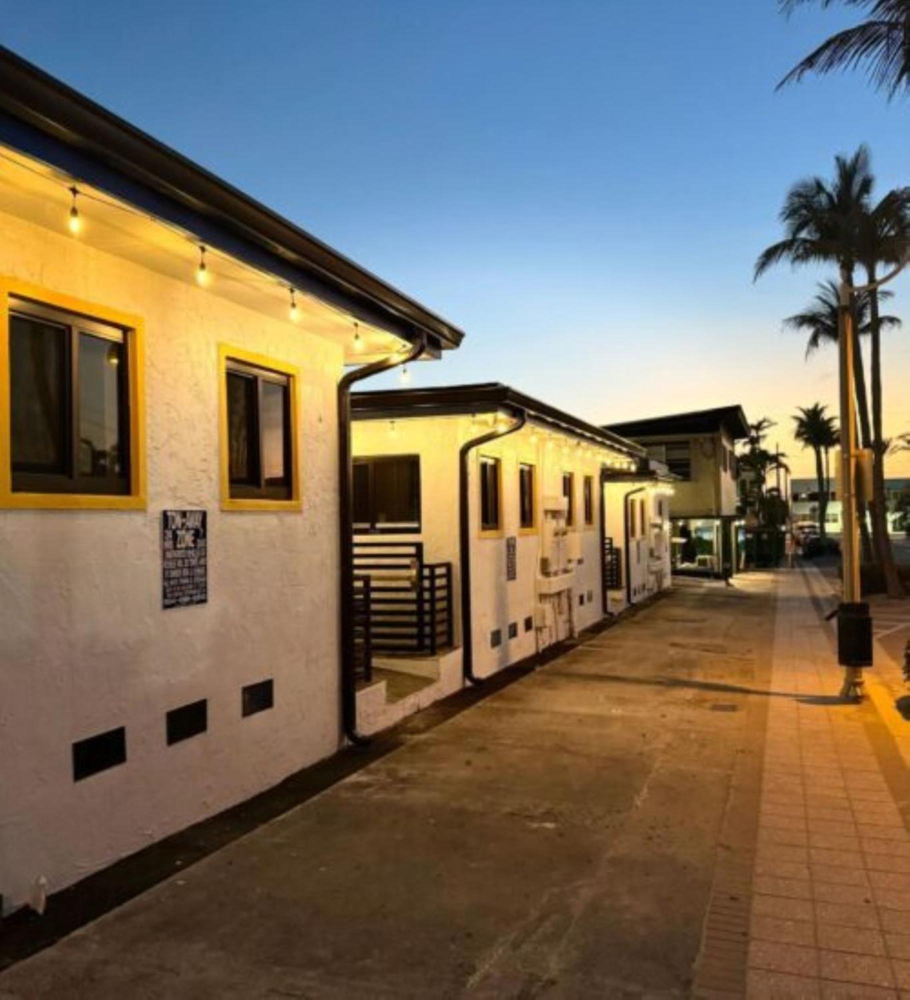 Hollywood Sunrise Hotell Eksteriør bilde